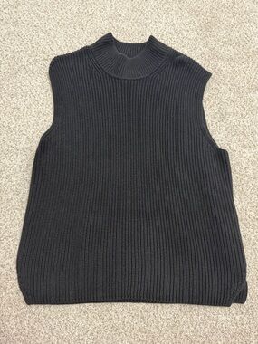 Abercrombie & Fitch Sweater